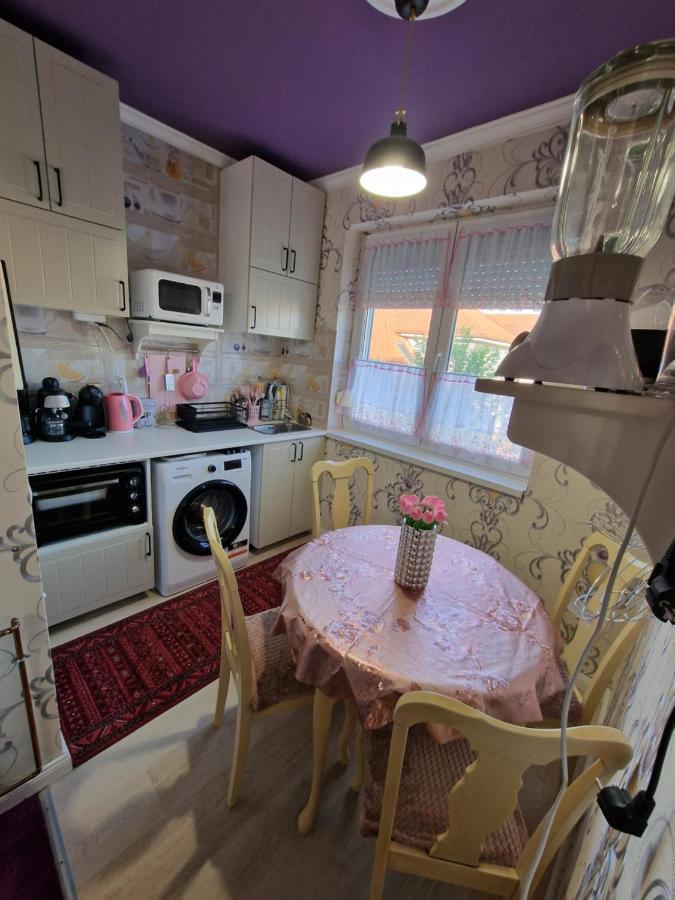 Kleopatra Apartman Hajdúszoboszló Extérieur photo