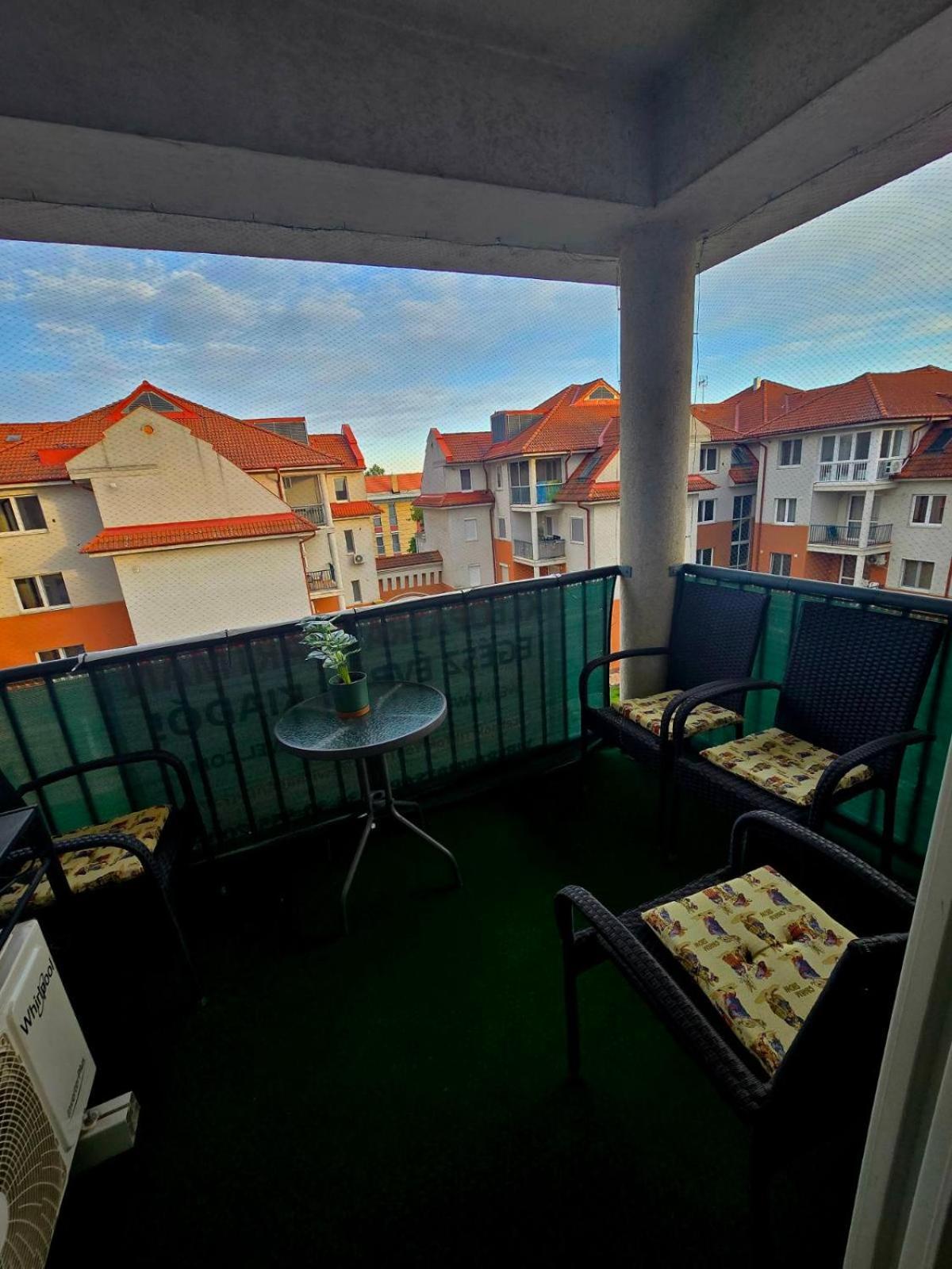 Kleopatra Apartman Hajdúszoboszló Extérieur photo